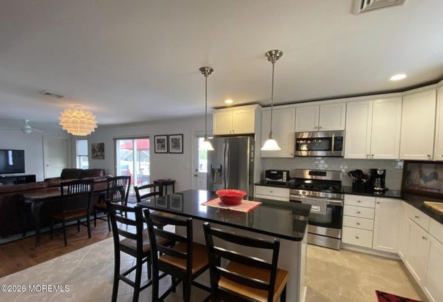 65 H Street, Seaside Park, NJ 08752