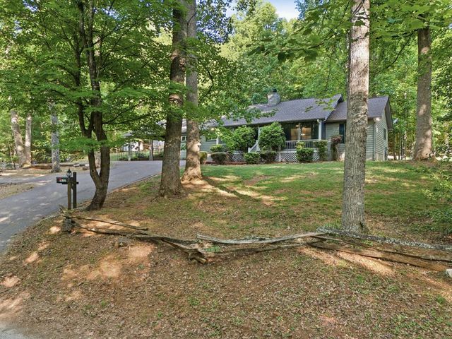 1677 Long Ridge Road, Hiawassee, GA 30546