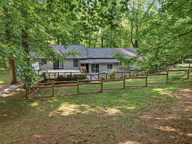 1677 Long Ridge Road, Hiawassee, GA 30546