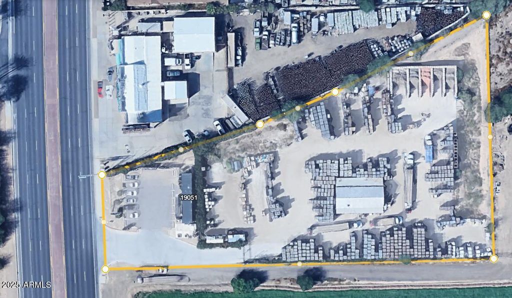 19051 S ARIZONA Avenue, Chandler, AZ 85286