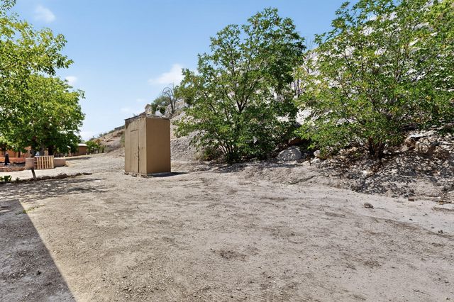 721 Foothill Drive SW A, Albuquerque, NM 87105