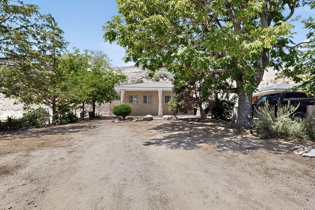 721 Foothill Drive SW A, Albuquerque, NM 87105