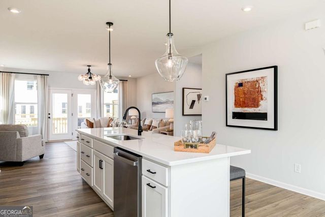 2917 Beaconwood Court, Lawrenceville, GA 30043