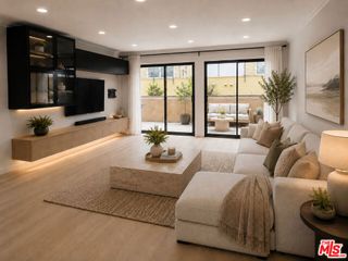 350 Burchett Street 111, Glendale, CA 91203