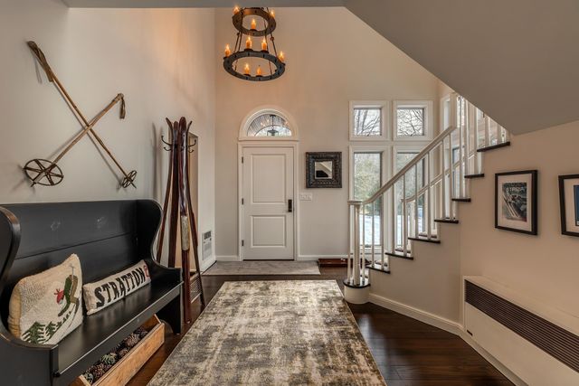 3 Linscott Road, Winhall, VT 05340