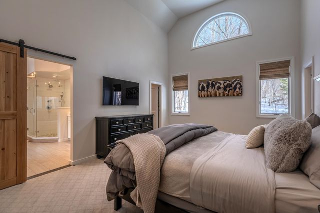 3 Linscott Road, Winhall, VT 05340