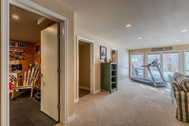 3 Linscott Road, Winhall, VT 05340