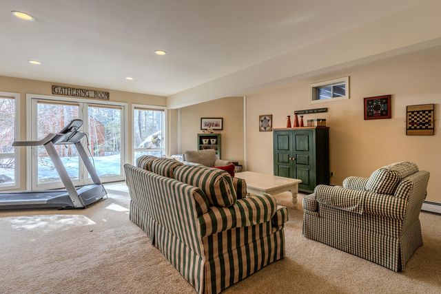 3 Linscott Road, Winhall, VT 05340