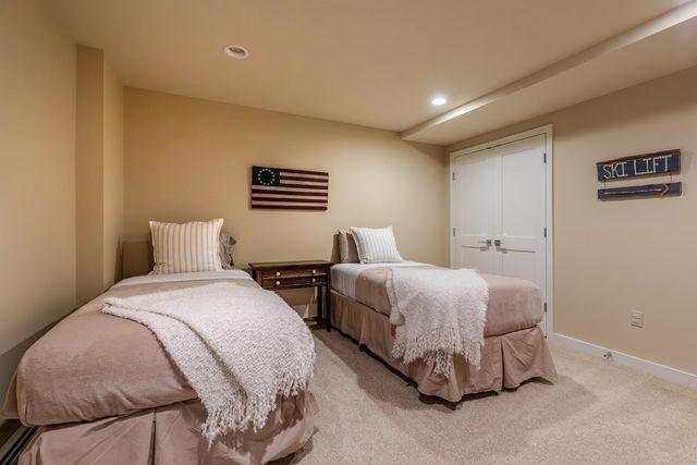 3 Linscott Road, Winhall, VT 05340