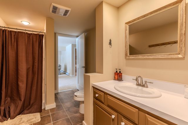 3 Linscott Road, Winhall, VT 05340