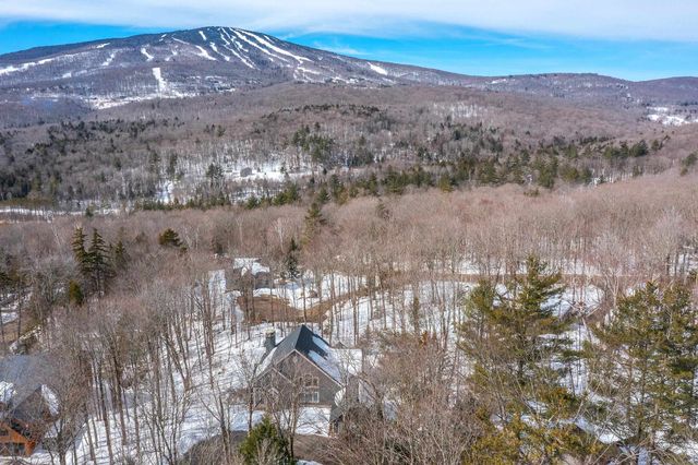 3 Linscott Road, Winhall, VT 05340