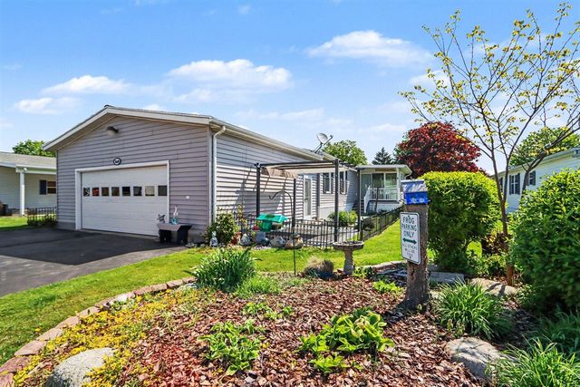 3401 Winter Wheat Road, Kalamazoo, MI 49004