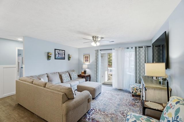 620 Carrington Place, Loveland, OH 45140