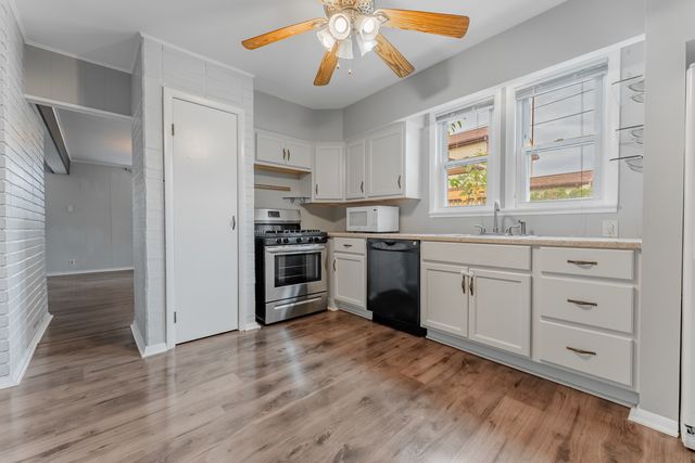 3635 N Oconto Avenue 1, Chicago, IL 60634