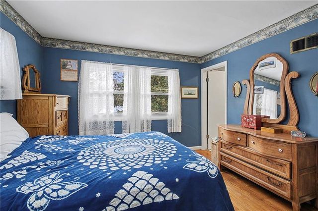 9600 Belinder Road, Leawood, KS 66206