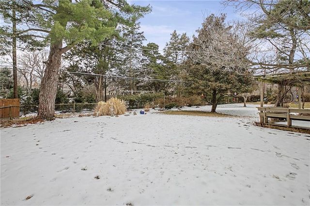 9600 Belinder Road, Leawood, KS 66206