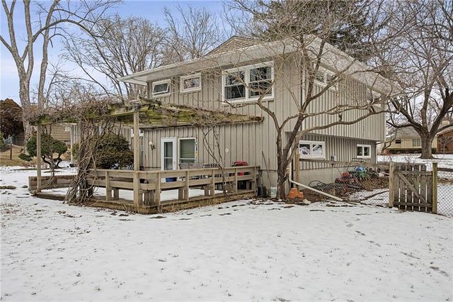 9600 Belinder Road, Leawood, KS 66206