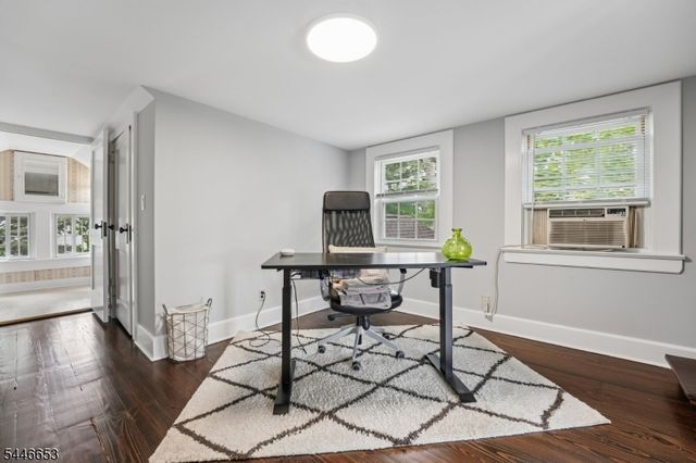 158 Lincoln Ave, Elizabeth City, NJ 07208