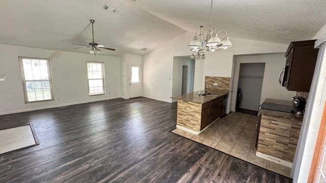 3728 Flintwood Trail, Fort Worth, TX 76137