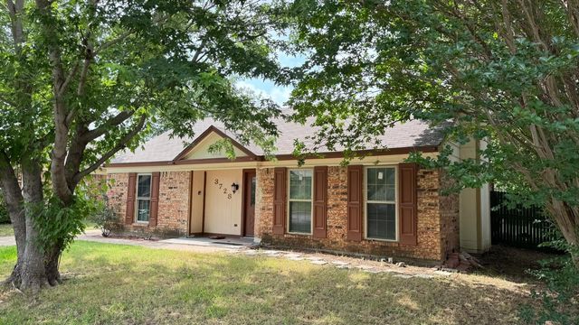 3728 Flintwood Trail, Fort Worth, TX 76137