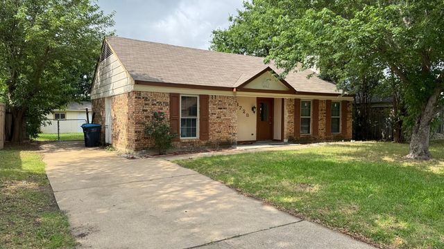 3728 Flintwood Trail, Fort Worth, TX 76137