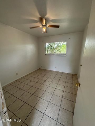 10008 nesbit Avenue, El Paso, TX 79930