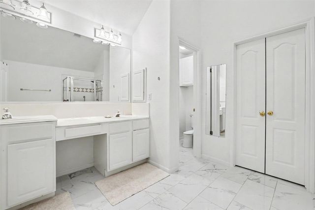 41 Muirfield Greens LN, Lakeway, TX 78738