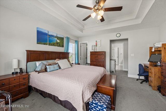 1730 LINDA LAKES Lane, Middleburg, FL 32068