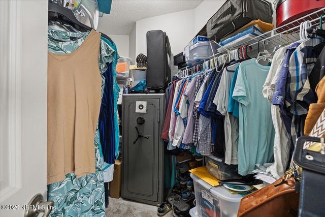 1730 LINDA LAKES Lane, Middleburg, FL 32068