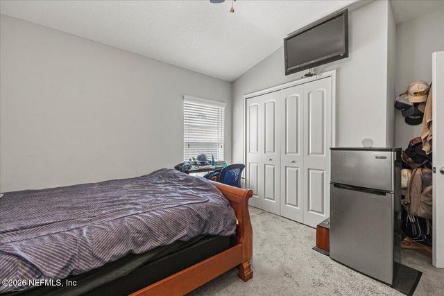 1730 LINDA LAKES Lane, Middleburg, FL 32068