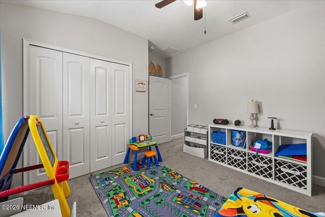 1730 LINDA LAKES Lane, Middleburg, FL 32068