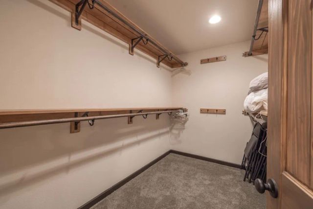 1605 Shenandoah Way, Big Bear City, CA 92314