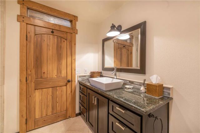 1605 Shenandoah Way, Big Bear City, CA 92314