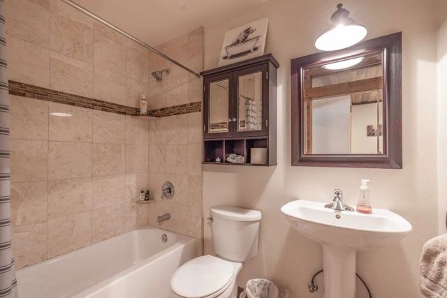 1605 Shenandoah Way, Big Bear City, CA 92314