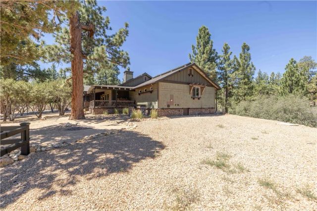 1605 Shenandoah Way, Big Bear City, CA 92314
