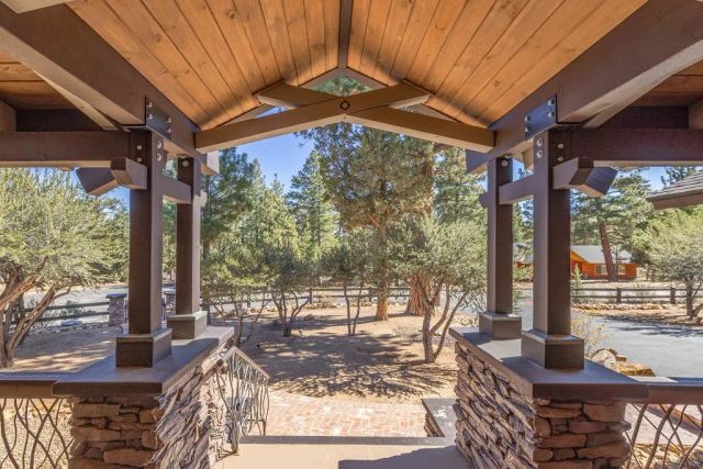 1605 Shenandoah Way, Big Bear City, CA 92314