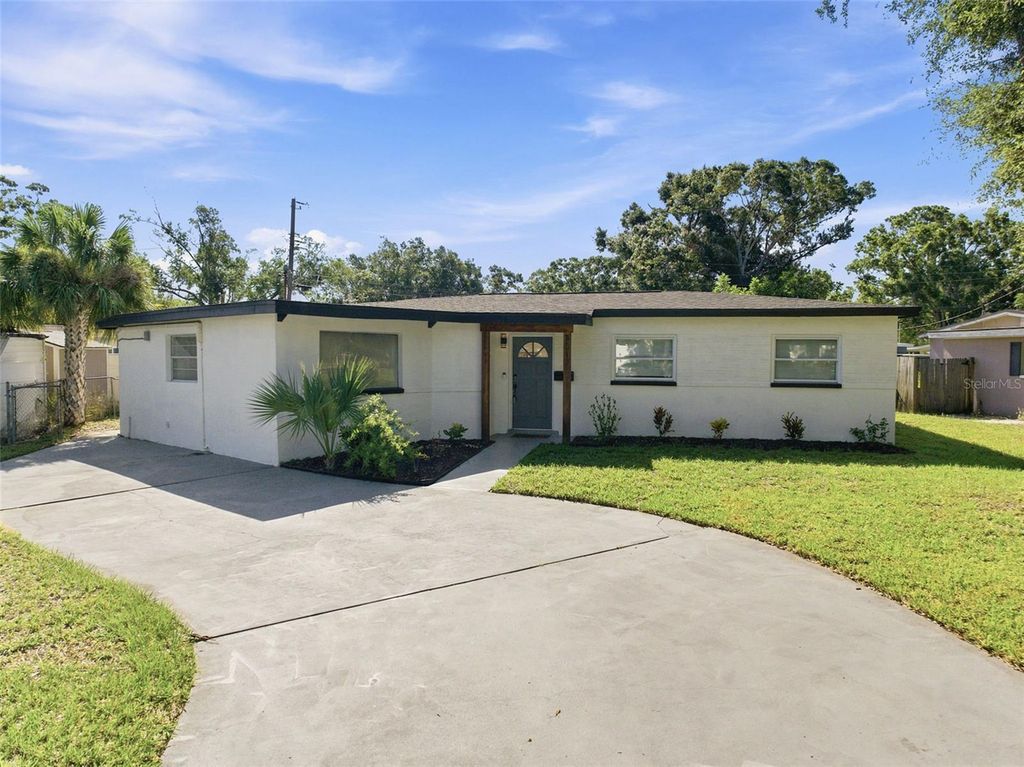 7017 20TH STREET N, St Petersburg, FL 33702