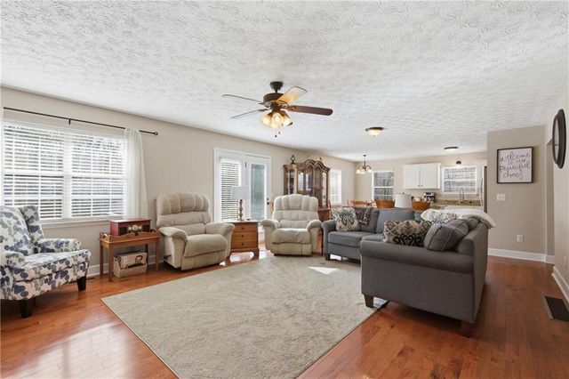 1000 Blair Road, Mount Airy, GA 30563