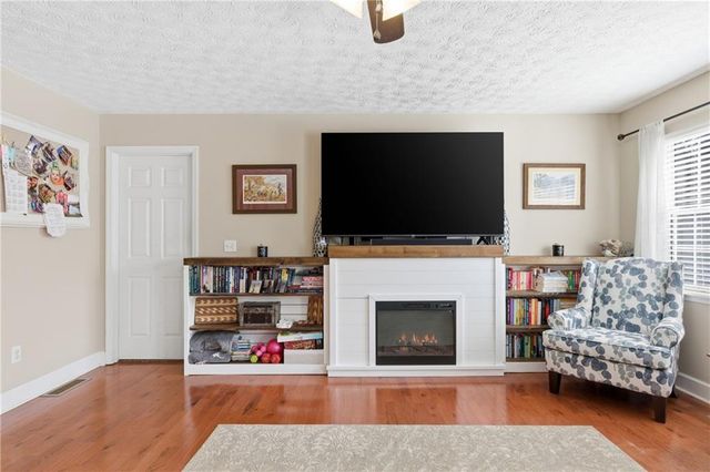 1000 Blair Road, Mount Airy, GA 30563