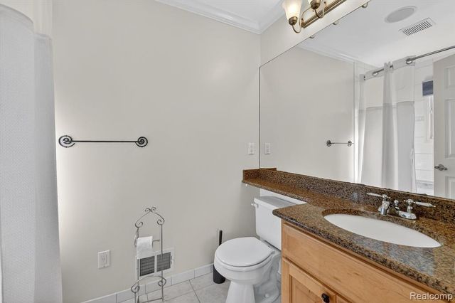 37822 Lilac Lane, Richmond, MI 48062