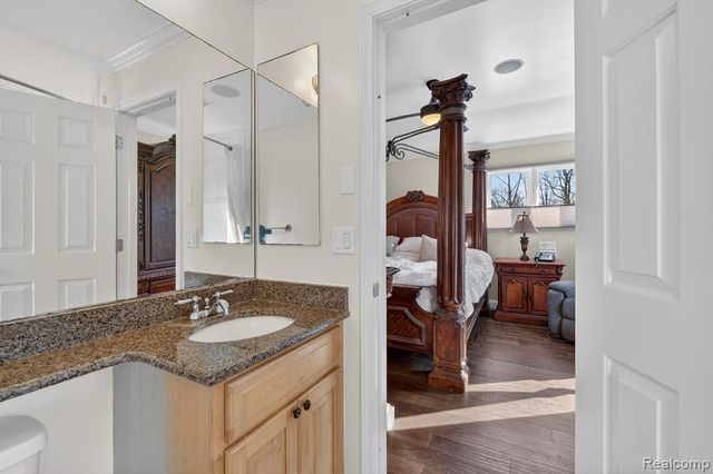 37822 Lilac Lane, Richmond, MI 48062