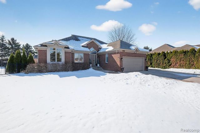 37822 Lilac Lane, Richmond, MI 48062