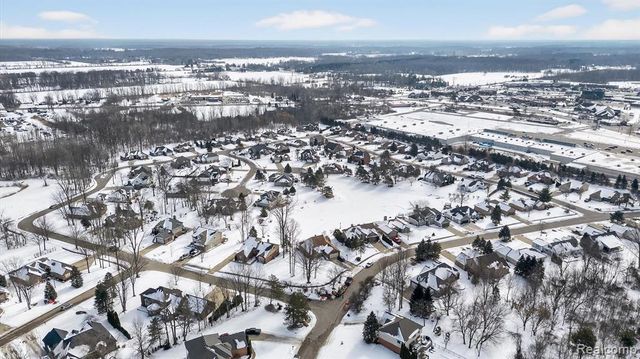 37822 Lilac Lane, Richmond, MI 48062