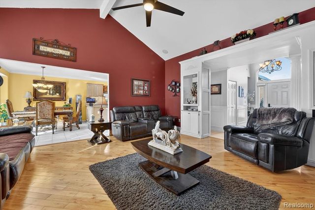 37822 Lilac Lane, Richmond, MI 48062