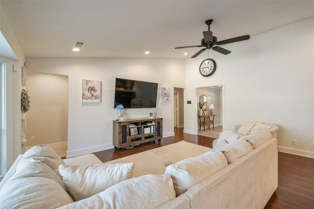 8710 Burkhart Road, Houston, TX 77055