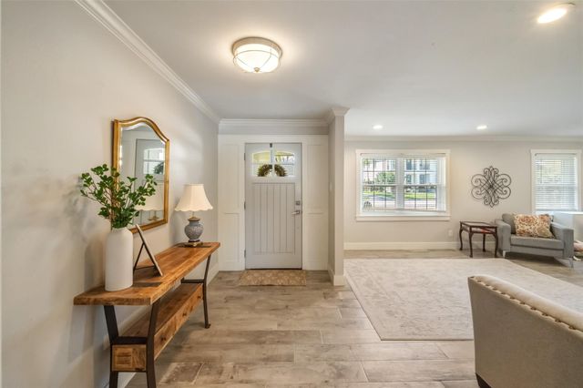 8710 Burkhart Road, Houston, TX 77055