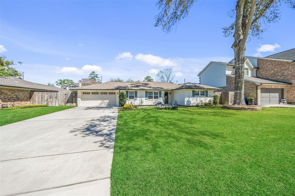 8710 Burkhart Road, Houston, TX 77055