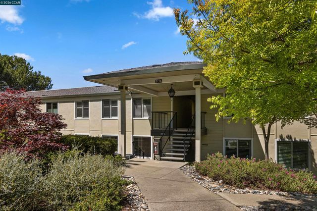 3136 Ptarmigan Dr 6, Walnut Creek, CA 94595