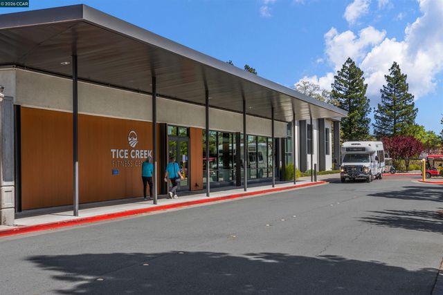 3136 Ptarmigan Dr 6, Walnut Creek, CA 94595