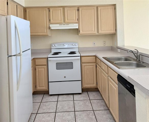 13839 FAIRWAY ISLAND DRIVE 1124, Orlando, FL 32837